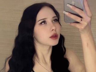 sexcam photo CorrinaWeirich