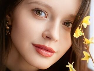 naughty camgirl fingering pussy CrystleZaritsky