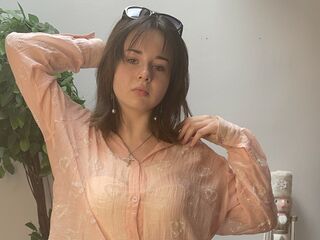 camgirl live CweneClose