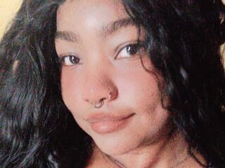 naked cam girl fingering pussy DannaBurning