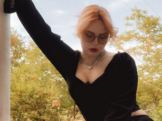 cam girl masturbating with sextoy DarnellSehorn