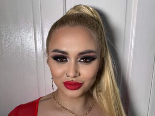 naughty cam girl masturbating with dildo DaryaClayton