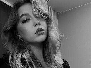 camsex show DevonaDalal