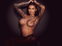 naughty camgirl fingering shaved pussy DianeVoss