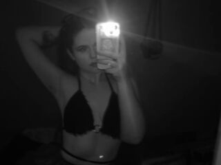 cam girl sex photo DoloresHuesing