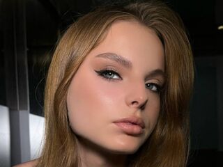 naked cam live DoraWilliams