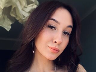beautiful girl webcam EarthaAlltop