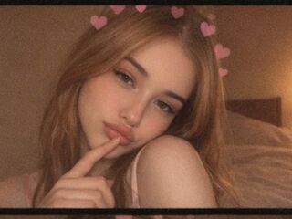 beautiful girlcam ElaraWinslow