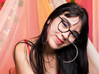 camslut fingering pussy ElieConor