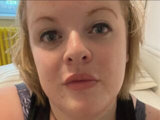 dirty web cam EllaConway