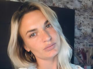 live jasmin sex show EllieMaryn