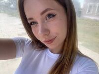 hot camslut ElowenStar