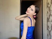 topless webcamgirl EmiliaCarter