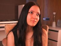 naked cam live EmilieShaper