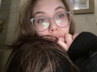 camgirl sex picture EmilyLoven