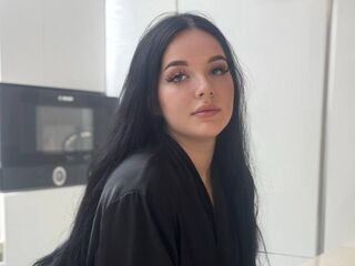 camgirl masturbating with vibrator EmmaSteelee