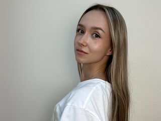 webcam girl chat ErlineClutter