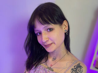 naked girl with webcam fingering pussy EsterNocturne