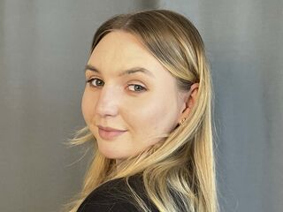 extreme cam video FloraBrenden