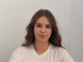camgirl playing with dildo FlorineDazzi