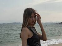 masturbating girl JeniceRowse