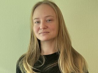 hot webcam video JeniferFerrarini