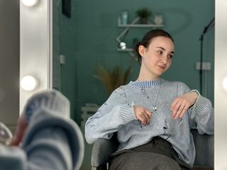 cam girl masturbating with vibrator JoieOseguera