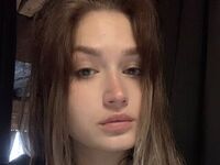 camgirl porn cam JulieannGomaz