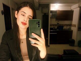 free chat JuliettaHamilon
