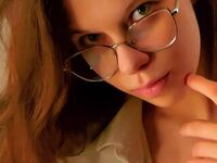 shaved pussy webcam JulinaGoroven