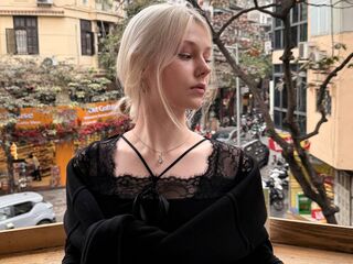 fingering camslut KamValentine