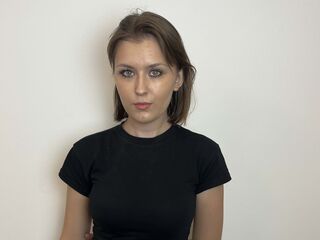hot girl webcam photo KariErpelding