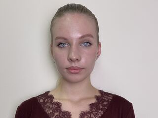 shaved pussy cam KatherinClark