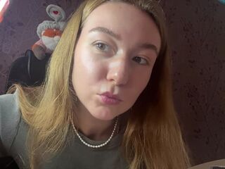 webcam babe KayeEliasen