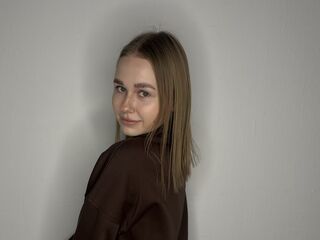 topless webcam girl KaylaBradley