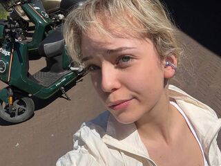 hot sex webcam KeilaTouchton