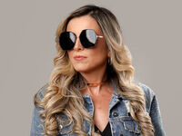 adult live web cam KiaraMoraes