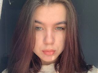 naked webcamgirl picture KirstenLauschus