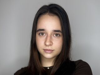 chatroom web cam KristanKhiev