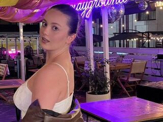 camgirl spreading pussy KyleeBig