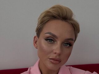 webcamgirl chatroom LanaDeFill