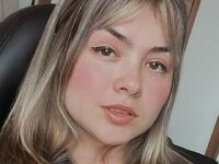 free nude webcam show LauBee