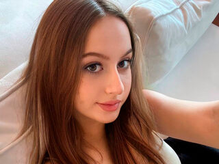 camwhore naked LaurenSaintie