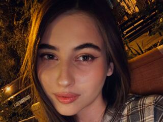 free live chat LeiaFrost