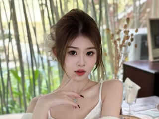 camslut fingering shaved pussy LiYaoXi