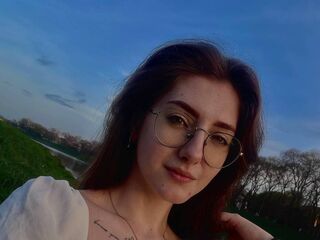 beautiful cam girl LillyMonroee