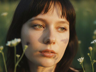 beautiful girl webcam LiluSoto