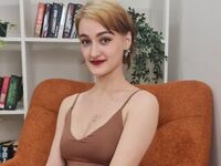 webcam striptease show LindaFinch