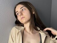 beautiful webcamgirl LinnGriff