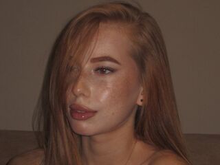 camgirl live sex photo LisaCornerd